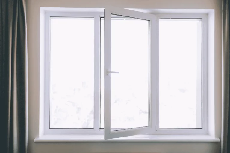 3 window panes with central opening window
